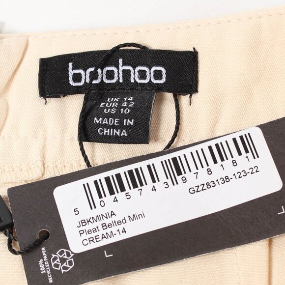 Boohoo Belt Detail Pleated Micro Mini - NWT - Size 10 - Picture 5 of 8